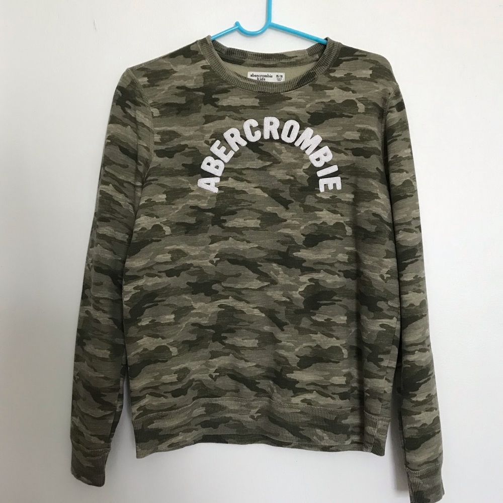 Abercrombie Kids Camouflage Green Sweatshirt with Logo Size Ages 15-16